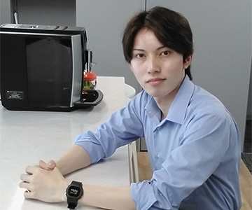 善場さん